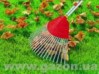 Расчесывание рекомендуется для поддержания свойств газона
